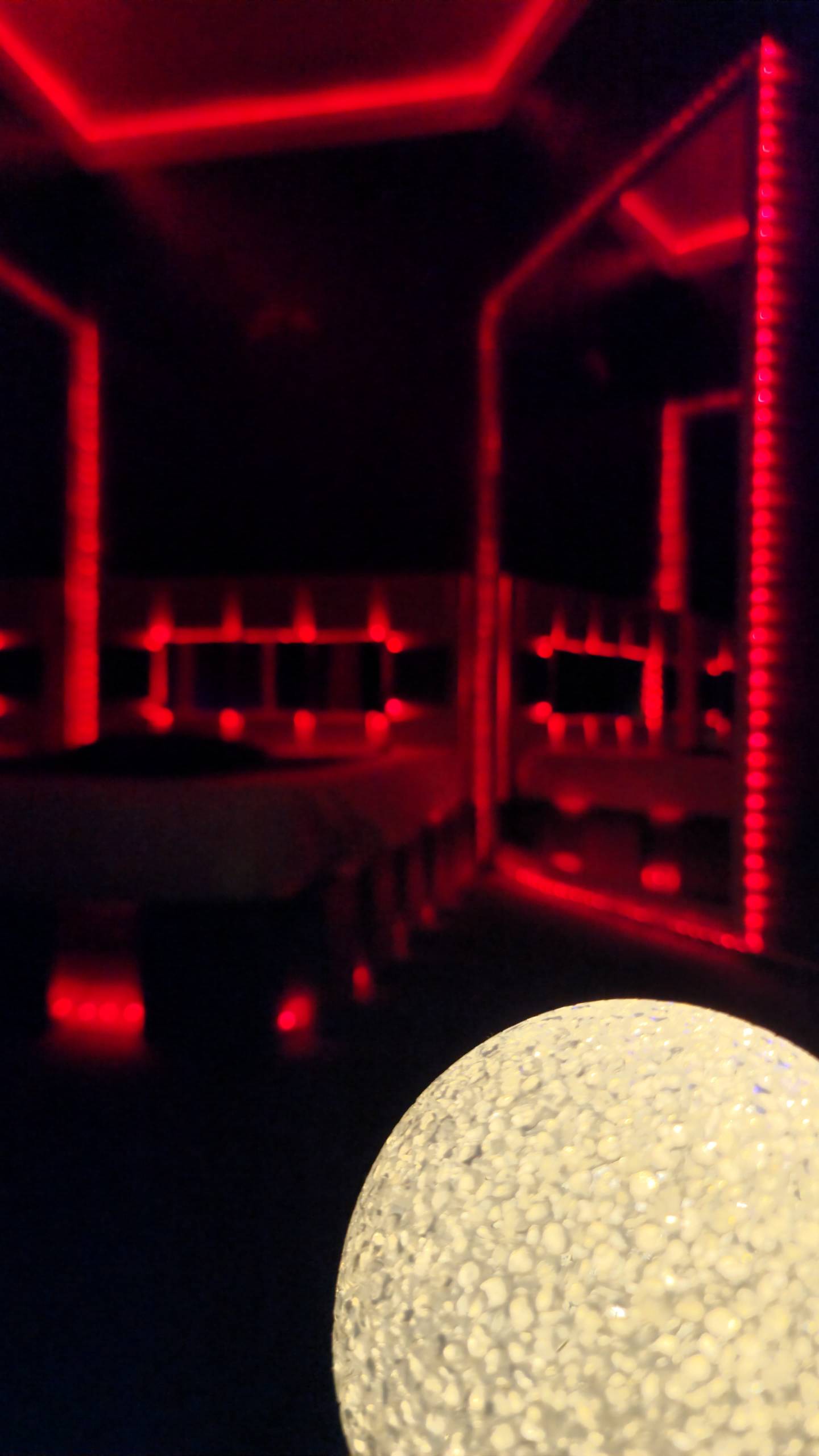 Turnkey business for sale: massage salon & nightclub with 20 years of history, loyal clients, top location, and profits from day one.