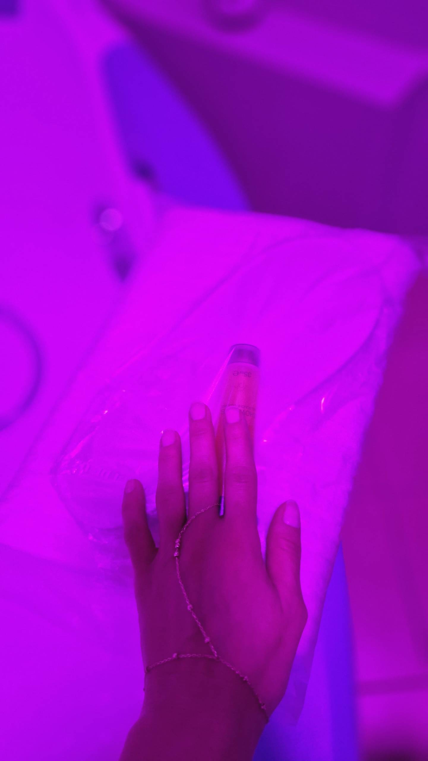 Turnkey business for sale: massage salon & nightclub with 20 years of history, loyal clients, top location, and profits from day one.